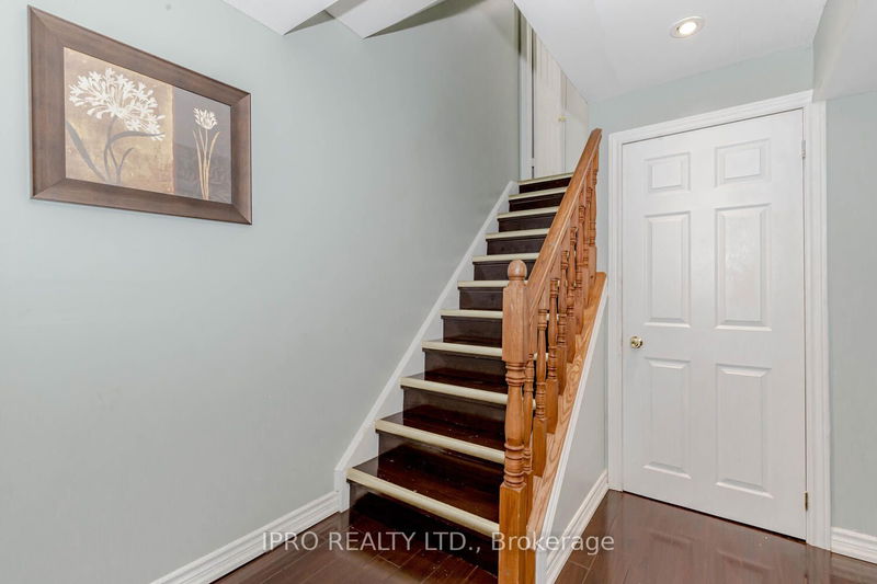 23 Hot Spring Rd  Brampton, L6R 3H9 | Image 32