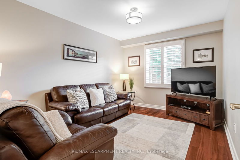 3099 SHANNON Cres  Oakville, L6L 6B3 | Image 13