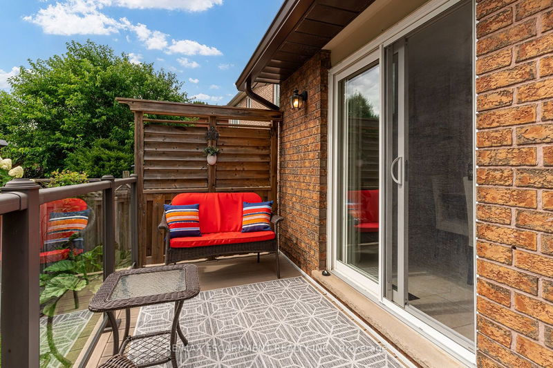 3099 SHANNON Cres  Oakville, L6L 6B3 | Image 30