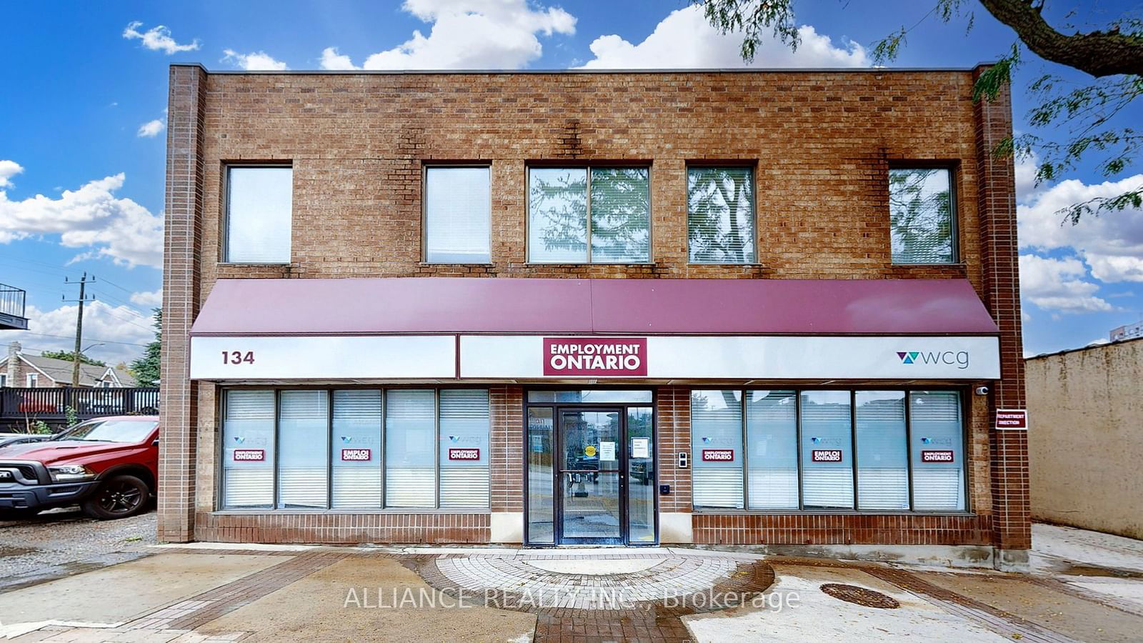 Building in 134 Main Street