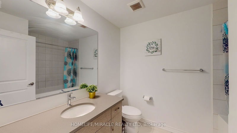 84 Keppel Circ  Brampton, L7A 5K9 | Image 38