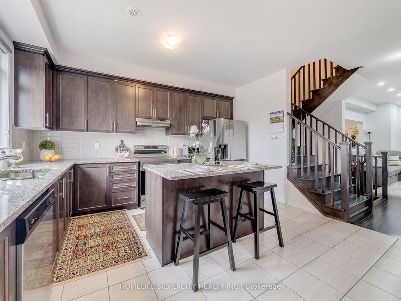 27 Gemma Pl  Brampton, L6Z 1X9 | Image 5