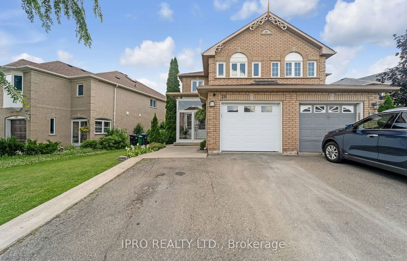 26 Silo Crt  Brampton, L6X 4S4 | Image 3