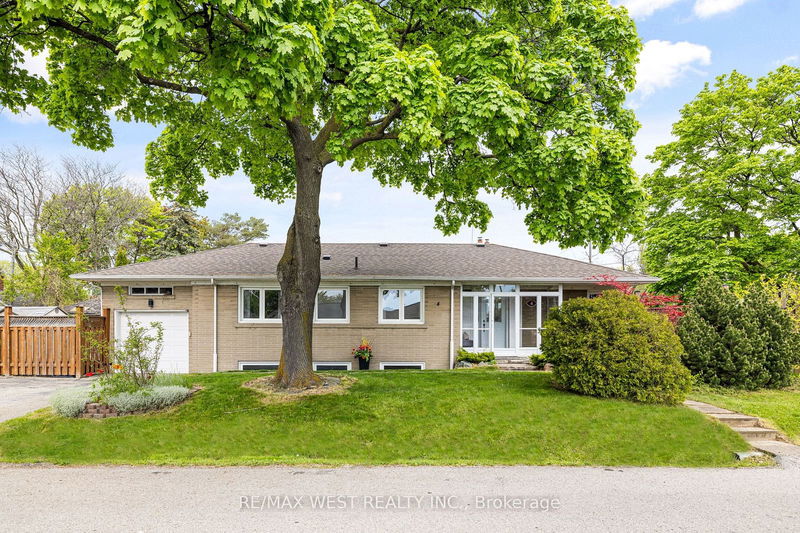 home for sale on 4 Markhall Avenue