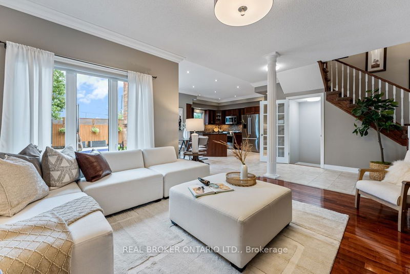 2576 Armour Cres  Burlington, L7M 4T3 | Image 7