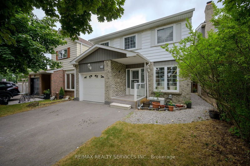 738 Briar Cres  Milton, L9T 3Z8 | Image 3