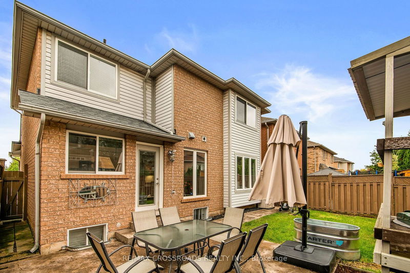 2318 Proudfoot Tr W Oakville, L6M 3Y2 | Image 38