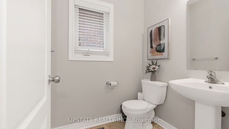 47 Denali Cres  Brampton, L6P 3X1 | Image 7