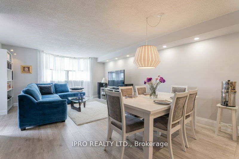  1407 - 3845 Lake Shore Blvd W Toronto, M8W 4Y3 | Image 4