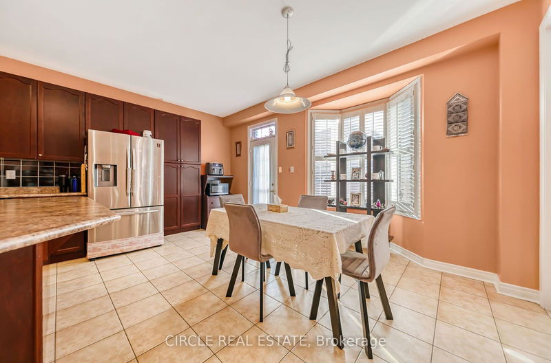 82 Amaranth Cres  Brampton, L7A 0L4 | Image 15