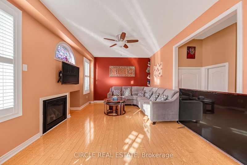 82 Amaranth Cres  Brampton, L7A 0L4 | Image 19