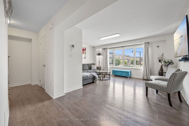 13 Metro Cres  Brampton, L7A 4N8 | Image 10