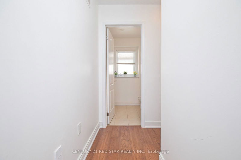 8 Agricola Rd  Brampton, L7A 0V1 | Image 35