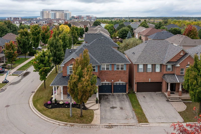 2457 Clayborne Pl  Oakville, L6M 4C4 | Image 36