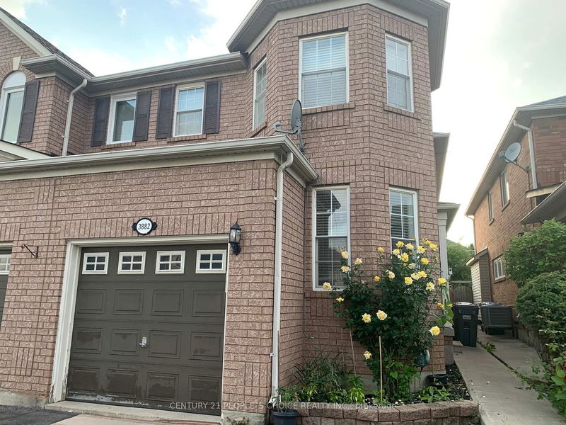 home for lease on 3882 Milkwood Crescent