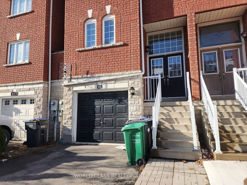 723 Horning St  Mississauga, L5R 0B5 | Image 7