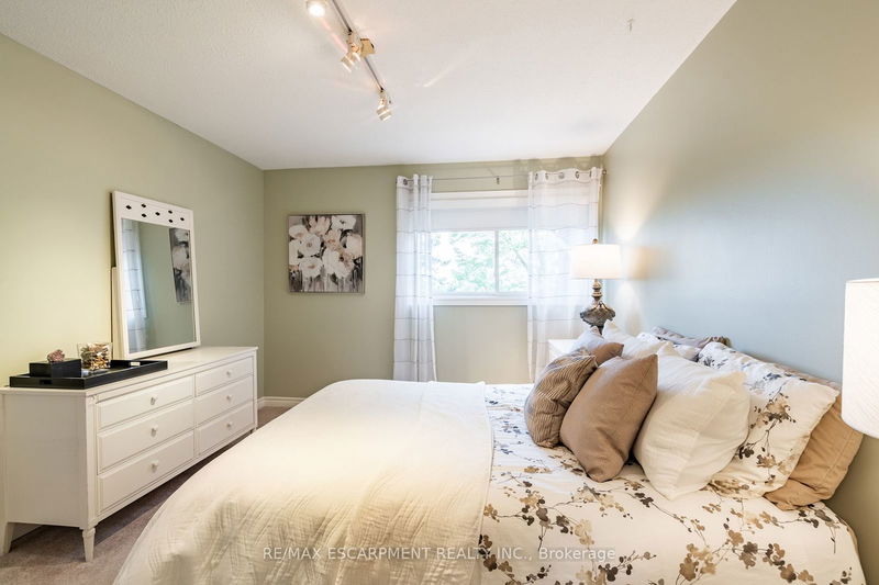  3 - 1552 Kerns Rd  Burlington, L7P 3A7 | Image 17