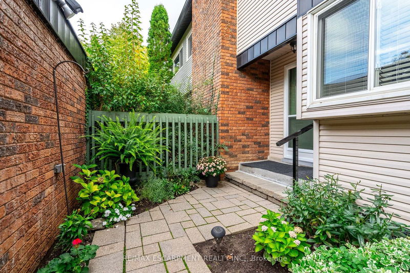  3 - 1552 Kerns Rd  Burlington, L7P 3A7 | Image 3