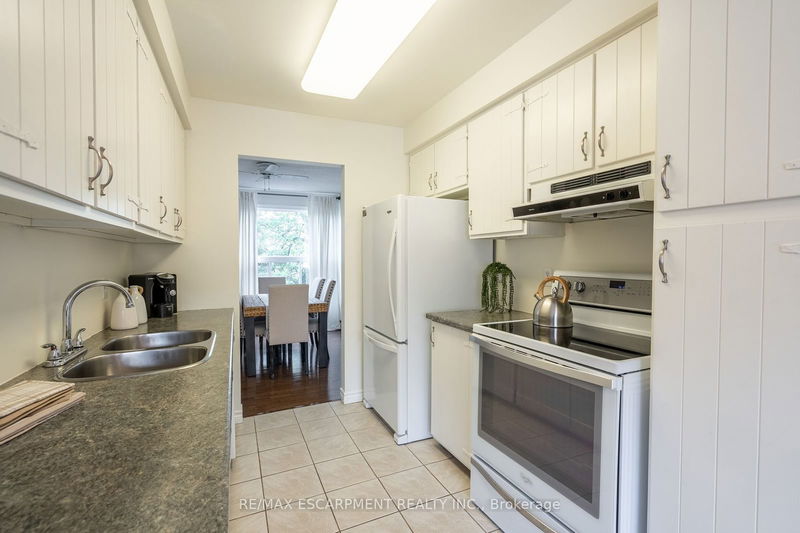  3 - 1552 Kerns Rd  Burlington, L7P 3A7 | Image 7