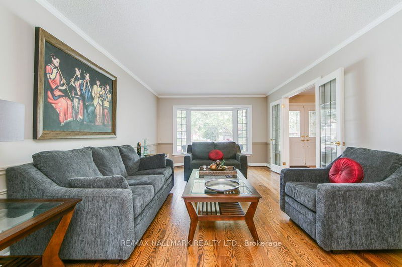 3538 Kingbird Crt  Mississauga, L5L 2R1 | Image 6