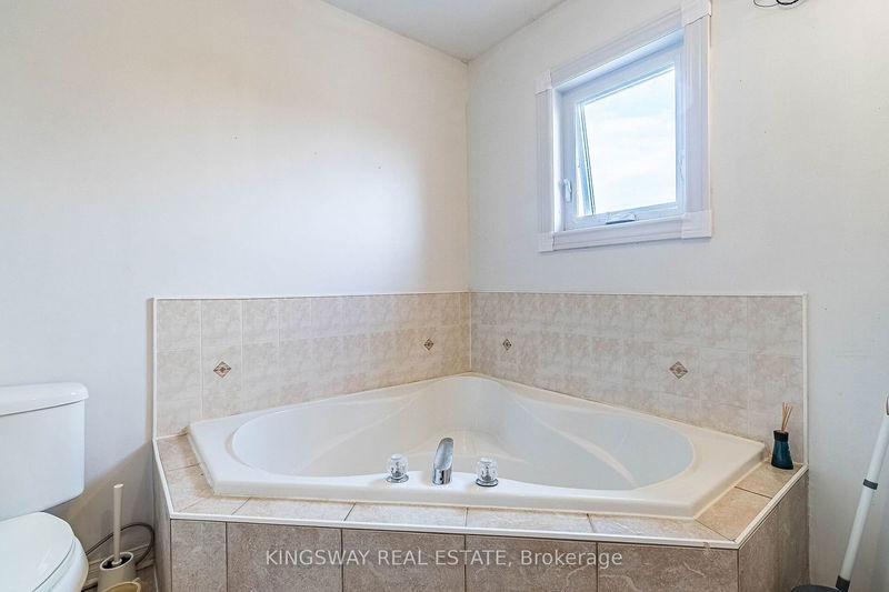 58 Leagate St  Brampton, L7A 2A9 | Image 24