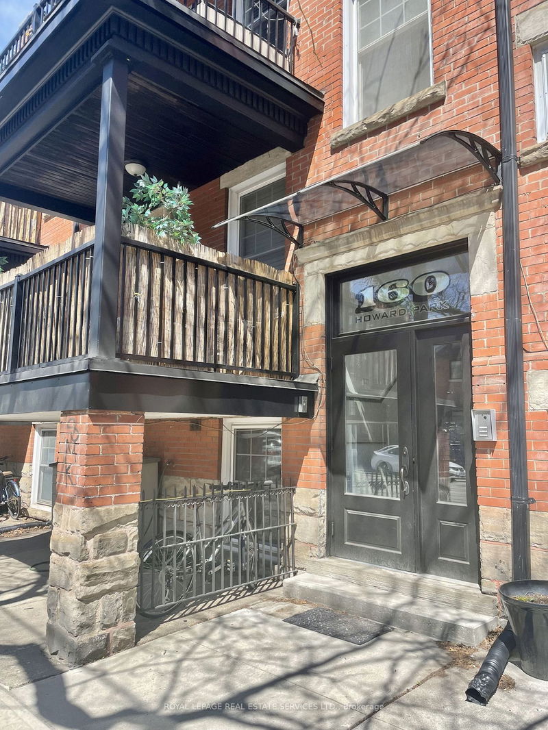 home for lease on Apt 1A-160 Howard Park Avenue