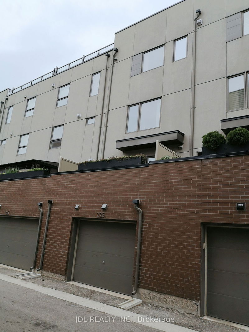 225 Downsview Park Blvd  Toronto, M3K 2C5 | Image 40