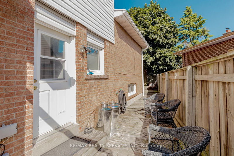 32 Simmons Blvd  Brampton, L6V 3V5 | Image 29