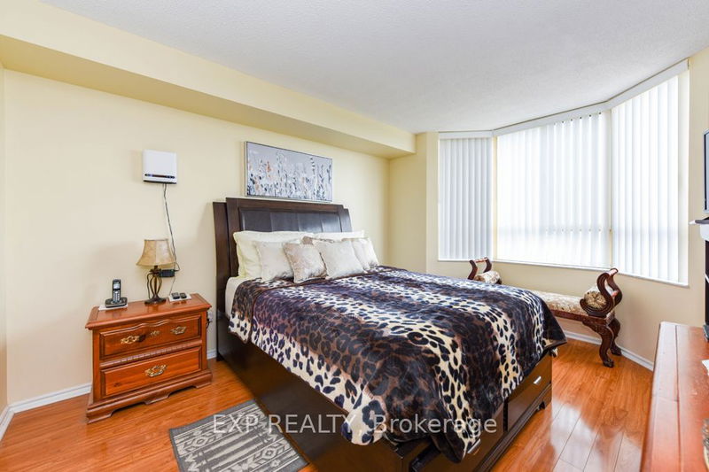  802 - 100 County Court Blvd  Brampton, L6W 3X1 | Image 15