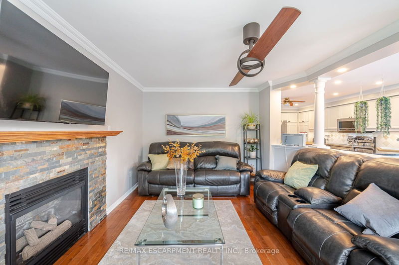 24 Furrows End   Brampton, L6Z 4S5 | Image 17