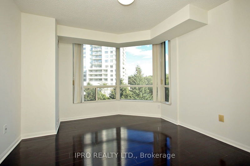  403 - 1 Hickory Tree Rd  Toronto, M9N 3W4 | Image 14