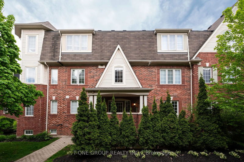  3 - 760 Neighbourhood Circ  Mississauga, L5B 0B7 | Image 2