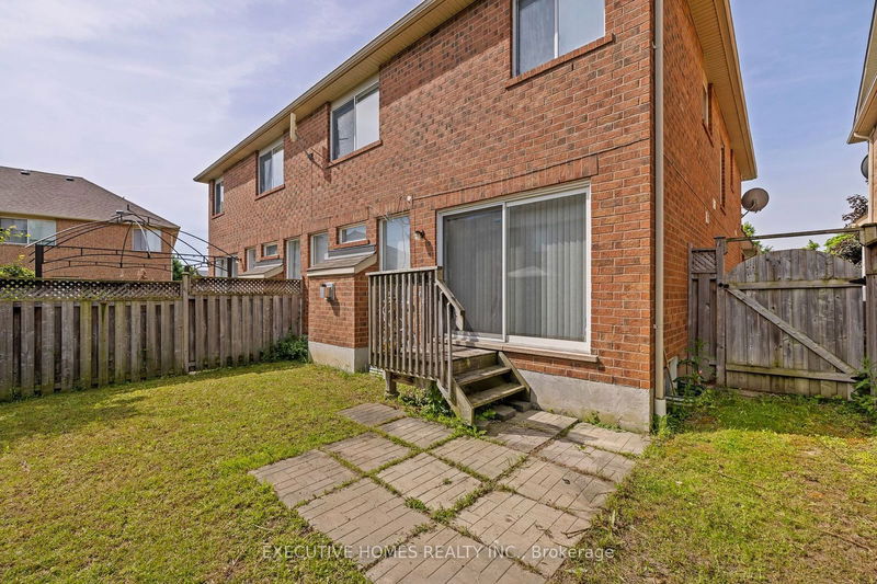 5415 Longford Dr  Mississauga, L5M 7Y3 | Image 6