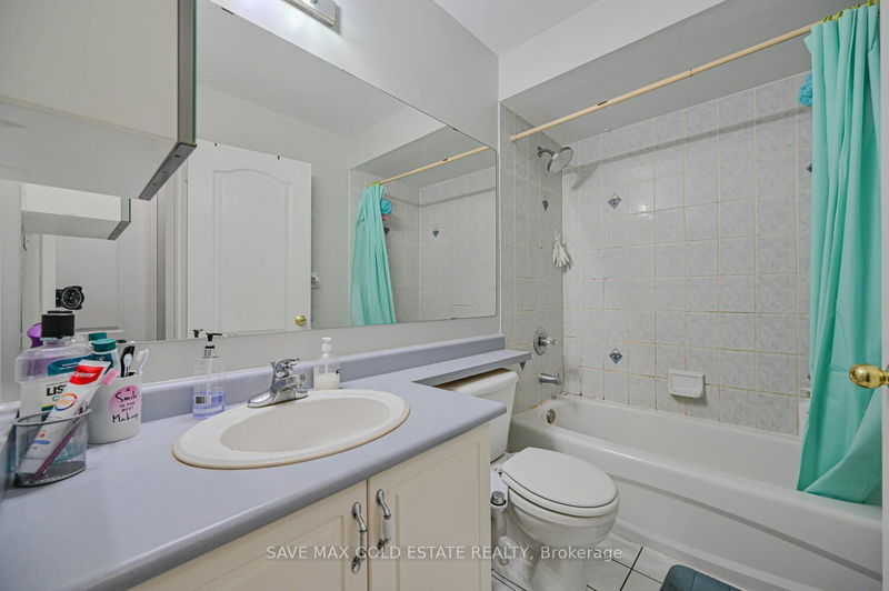 48 Monaco Crt  Brampton, L7A 1X4 | Image 29