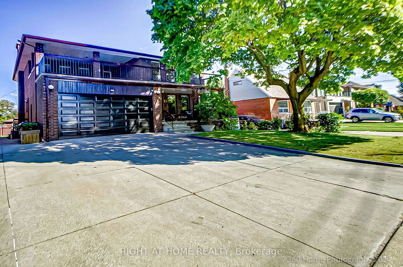 35 Highland Hill  Toronto, M6A 2P7 | Image 25