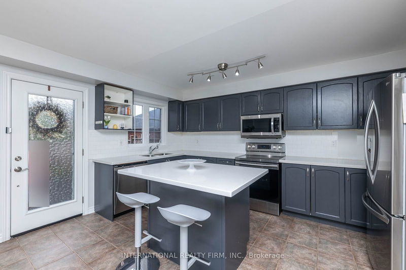 1855 Appleby Line  Burlington, L7L 7M1 | Image 15