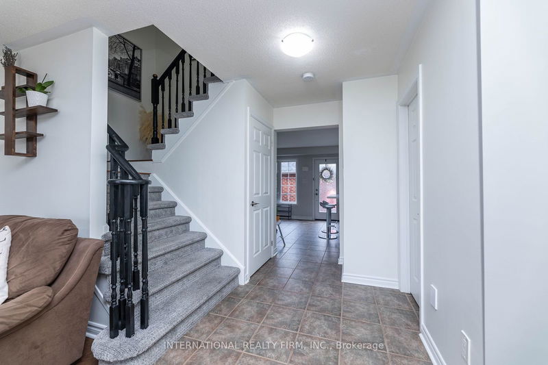 1855 Appleby Line  Burlington, L7L 7M1 | Image 9