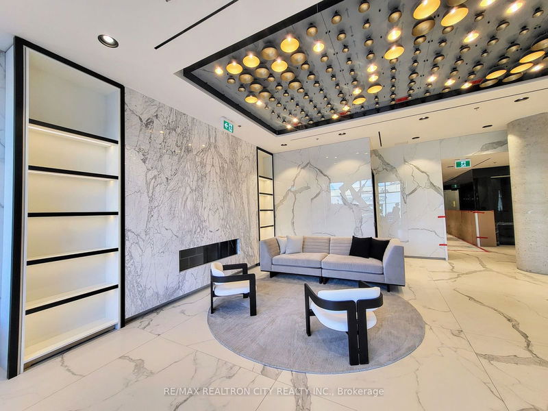 home for lease on 1302-10 Graphophone Grve