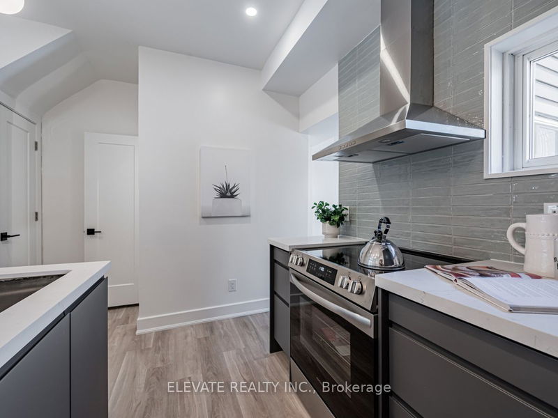 214A Caledonia Rd  Toronto, M6E 4T1 | Image 16