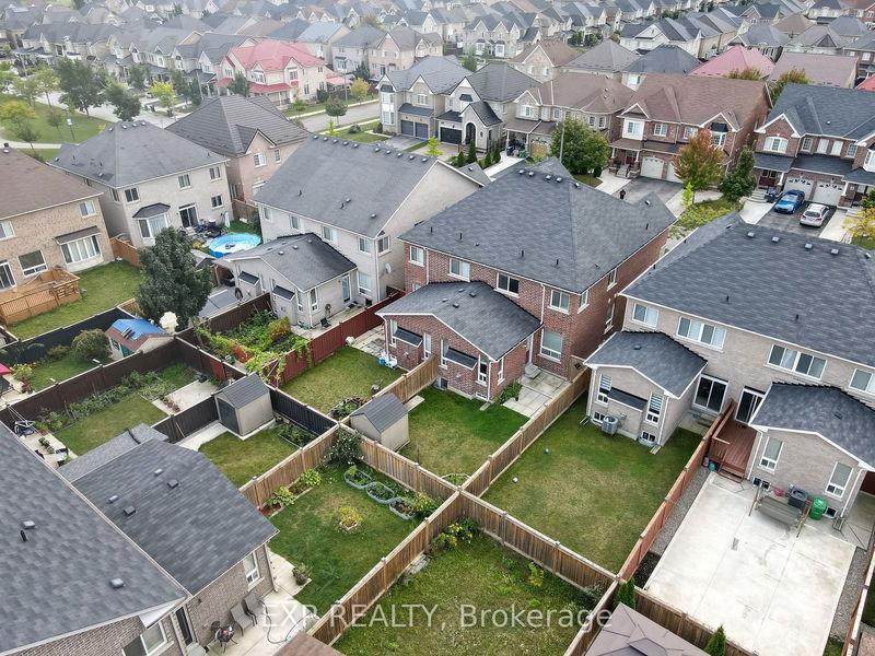 51 Gower Cres  Brampton, L6R 0R8 | Image 27