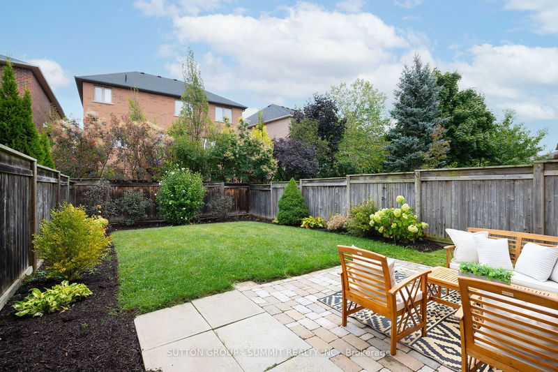 2423 Postmaster Dr  Oakville, L6M 0J2 | Image 37