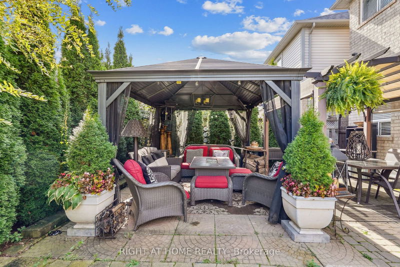 26 Bluewater Cres  Brampton, L7A 2H1 | Image 37