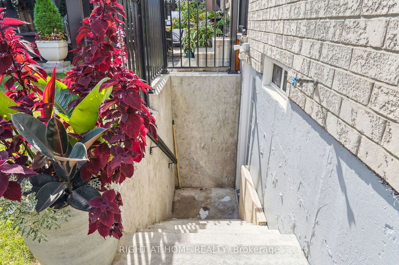 26 Bluewater Cres  Brampton, L7A 2H1 | Image 40