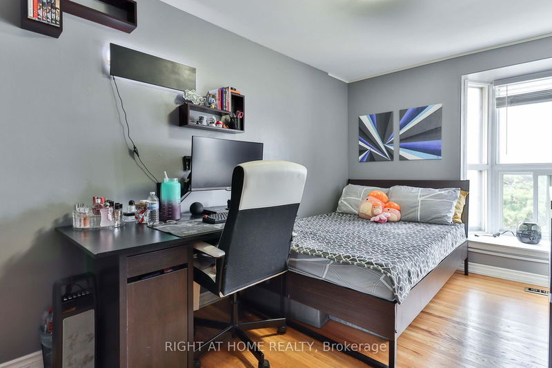  244 - 260 John Garland Blvd  Toronto, M9V 1N8 | Image 29