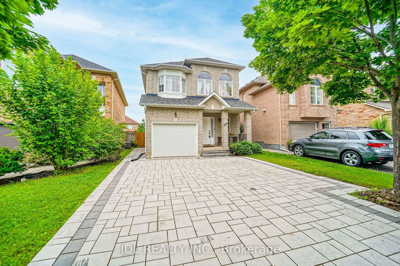 2609 Longridge Cres  Oakville, L6H 6S1 | Image 1