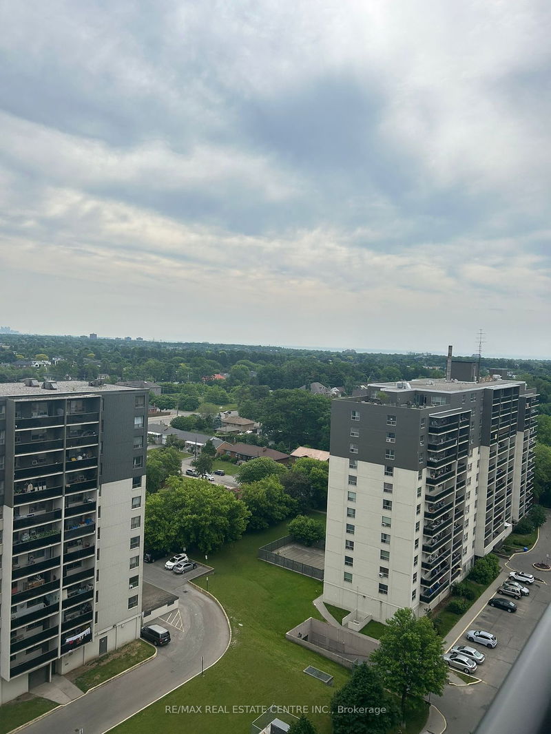  1307 - 86 Dundas St E Mississauga, L5A 1W4 | Image 25