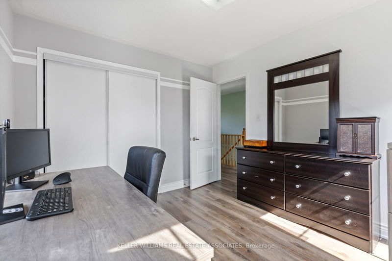  23 - 19 Hays Blvd  Oakville, L6H 0H8 | Image 12