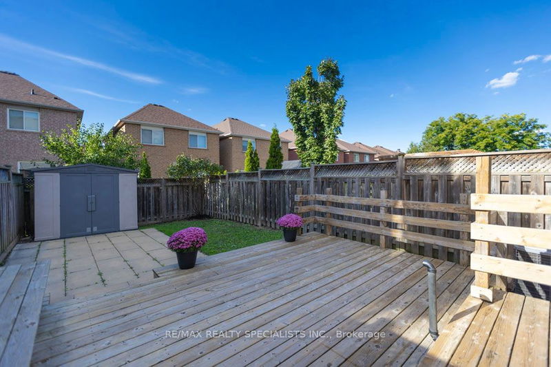 3435 Angel Pass Dr  Mississauga, L5M 7N5 | Image 3