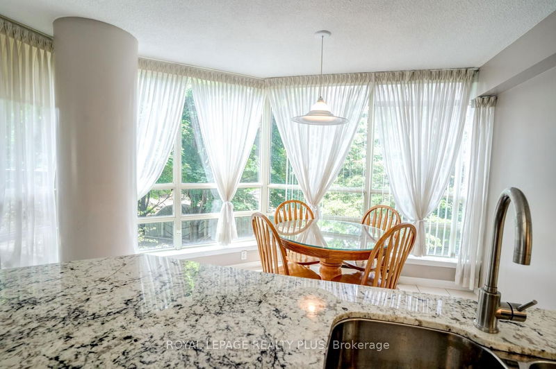  211 - 45 Kingsbridge Garden Circ  Mississauga, L5R 3K4 | Image 18