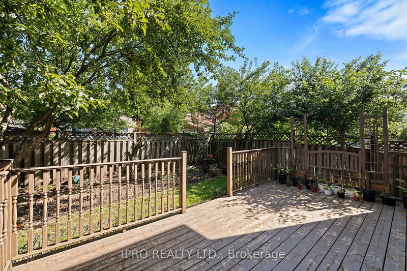 3335 Dovetail Mews  Mississauga, L5L 5E9 | Image 33